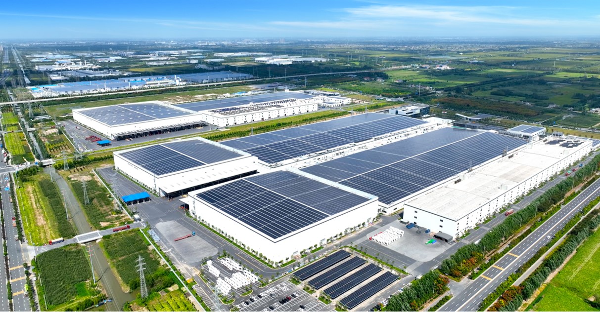 国家能源局：分布式光伏管理办法正式出台！大型工商业光伏可调整为集中式